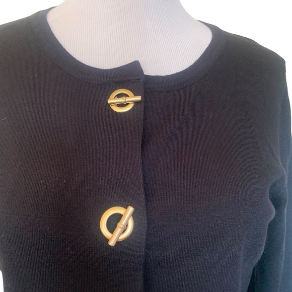 Ellen Tracy black sweater with gold tone toggle closure. - Picture 3 of 11
